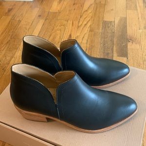 Nisolo Mia Everyday Ankle Bootie Black